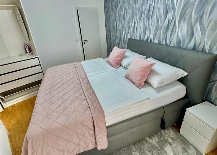 Luxury With Patio - Free Parking * Vienna