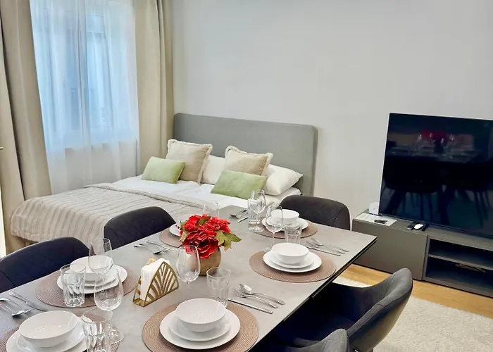 Luxury With Patio - Free Parking * Vienna