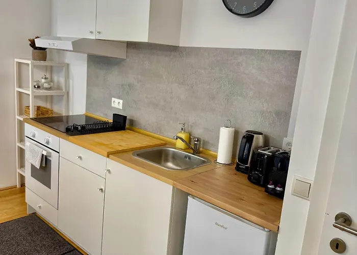 Apartment Luxury With Patio - Free Parking