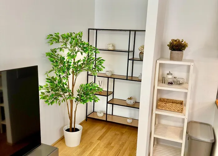 Apartment Luxury With Patio - Free Parking *
